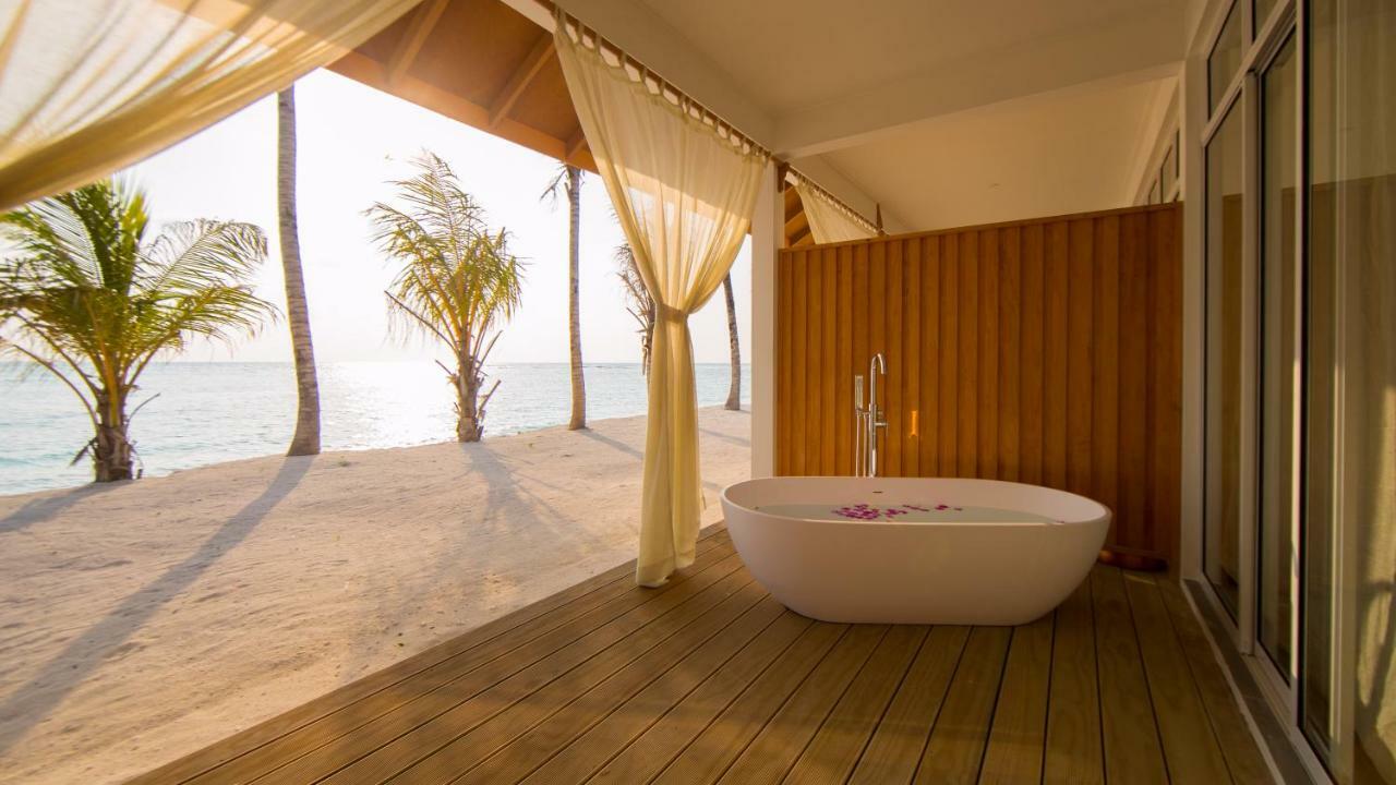 Innahura Maldives Resort Kurendhoo Esterno foto